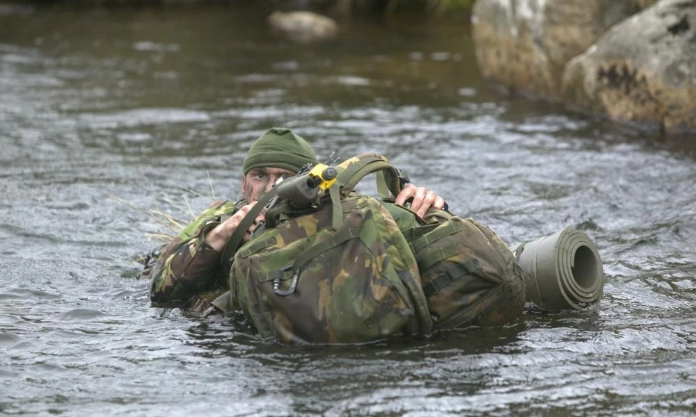 Κομάντο πρώτης γραμμής σε άσκηση στην Σκωτία (Βίντεο)